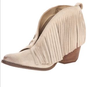 Coconuts by Matisse Fringe Ivory Bootie